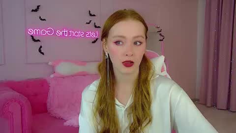 Snapshot of agatafoxley chatting on October 19, 6:07 am AgataFoxley online show from October 19, 6:07 am
