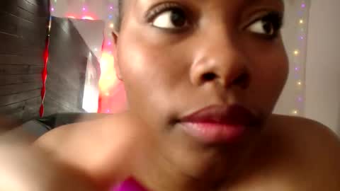 CAROLINA online show from April 20, 9:29 pm