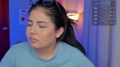 Cat online show from April 25, 4:25 am