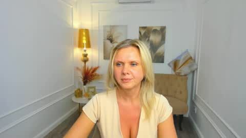 Agatha online show from April 19, 6:10 pm