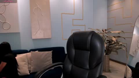 Agatha online show from March 12, 7:04 pm