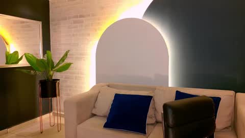 Agatha online show from November 14, 8:55 pm