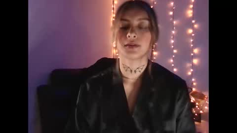 agathamoont online show from March 6, 5:01 pm