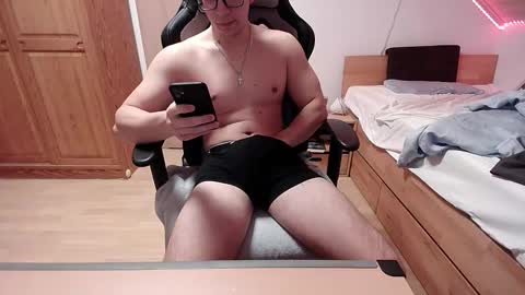 Lukas online show from November 16, 5:48 pm