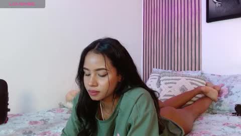 aghata walkerl online show from February 13, 12:52 pm