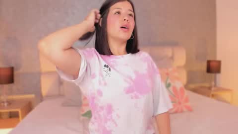 Ahmara  online show from September 18, 11:58 am