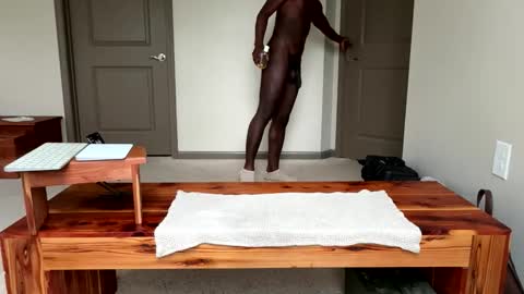 ahno online show from April 22, 8:38 pm