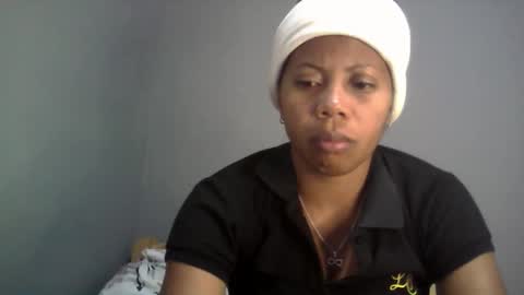 Aicha boobs online show from April 3, 6:59 pm