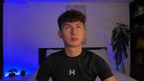 A H  online show from February 11, 2:57 am