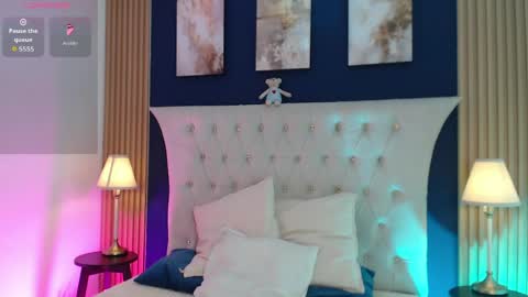 Aiden online show from April 4, 12:45 pm