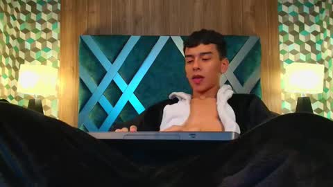 aiden_royce online show from November 24, 1:59 am