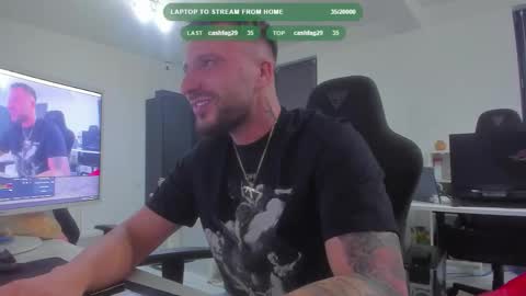 Aiden online show from October 19, 8:57 pm