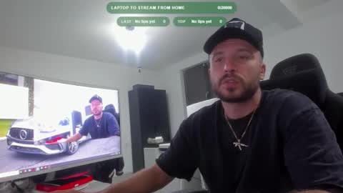 Aiden online show from October 6, 6:04 pm