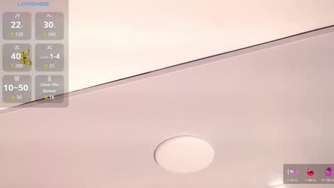 Ailyn online show from November 18, 8:56 pm