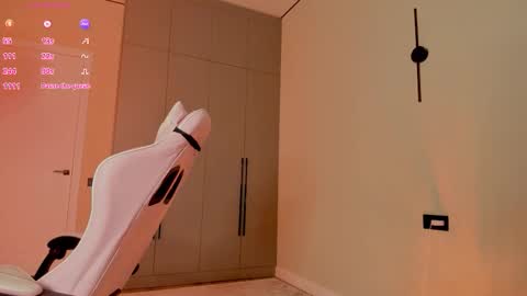 aiko_mainee online show from February 19, 3:27 am