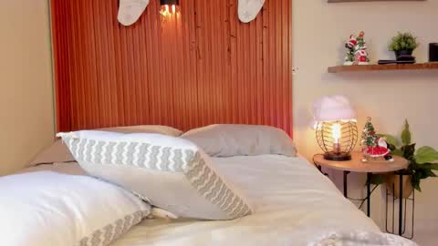 aikopum online show from November 30, 2:35 pm