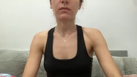 Aile online show from December 31, 8:48 am