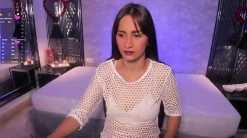 Ailyn online show from April 4, 12:23 pm