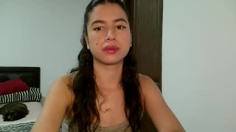 J  online show from September 30, 1:43 pm