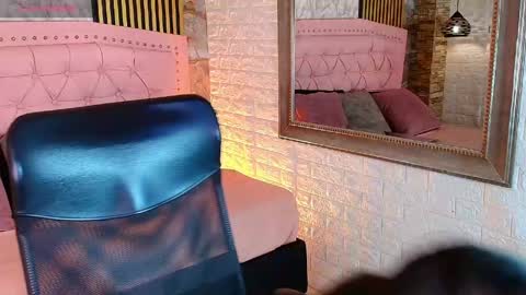 aisha__cambell online show from May 16, 10:47 am