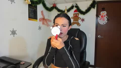 aisha_hotts777 online show from January 8, 4:40 am