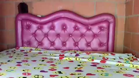 aisha koswell3 online show from September 23, 3:39 pm