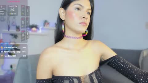 aisha online show from November 8, 1:36 pm