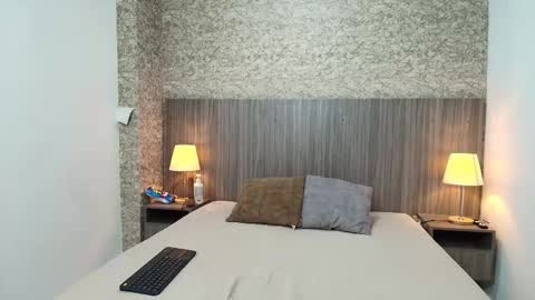 Aisha online show from February 11, 7:29 pm