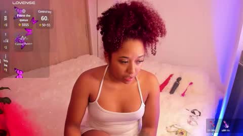 Aisha online show from March 11, 12:44 am