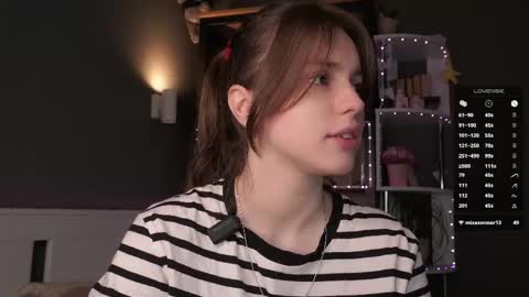 Aliza online show from April 19, 1:17 am