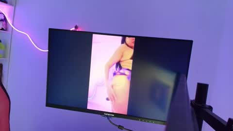 Snapshot of aislypaola chatting on October 29, 7:03 pm Aisly online show from October 29, 7:03 pm