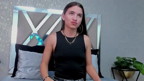 Snapshot of aitana_baker_ chatting on January 27, 12:37 pm little aitana  online show from January 27, 12:37 pm