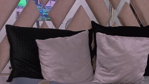 Snapshot of aitana_baker_ chatting on January 22, 3:51 pm little aitana  online show from January 22, 3:51 pm