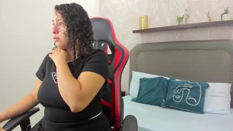Snapshot of aixa_15 chatting on September 17, 12:19 pm Aixa Burgos online show from September 17, 12:19 pm