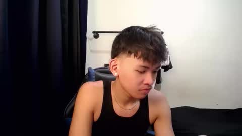 aj_daksxx online show from March 15, 7:34 am