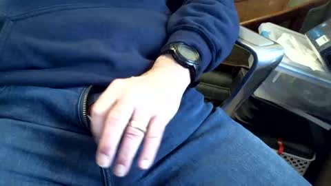 aj_ipa online show from April 22, 6:59 pm