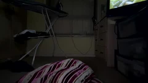 ak4eva88888 online show from November 7, 8:00 pm