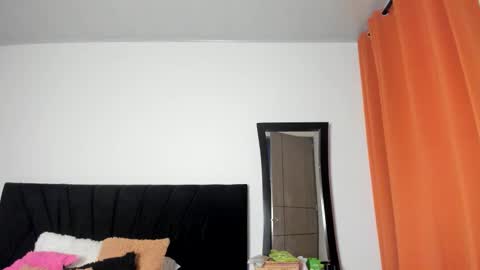 MIRANDA online show from April 18, 11:01 am