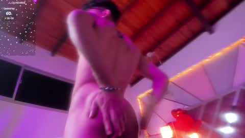 Snapshot of akazaboy chatting on February 11, 4:33 am akazaboy online show from February 11, 4:33 am