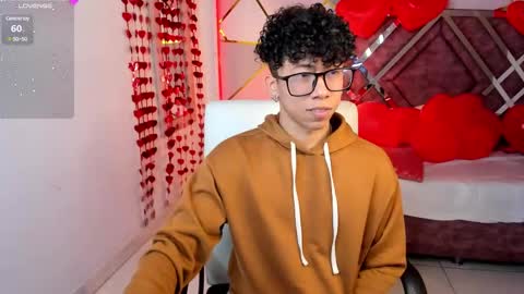 Snapshot of akazaboy chatting on February 18, 4:26 am akazaboy online show from February 18, 4:26 am