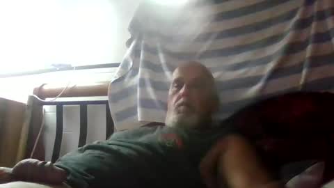 Snapshot of aken4it chatting on December 20, 3:31 pm aken4it online show from December 20, 3:31 pm