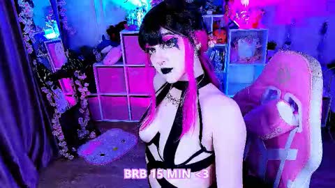 Aki online show from November 30, 11:23 pm