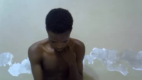 akinginn online show from April 17, 5:32 am