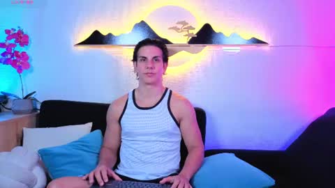 Al Fox  Miko Fortuni  online show from June 10, 2:11 am