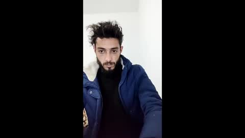 alaan017 online show from January 18, 11:25 pm