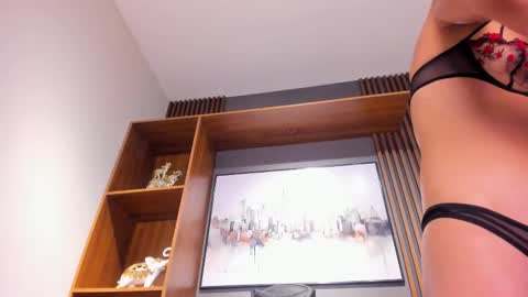 Alahia Rodriguez online show from March 17, 8:03 pm