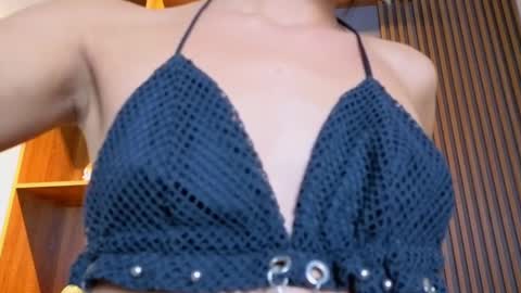 Alahia Rodriguez online show from April 23, 7:48 pm