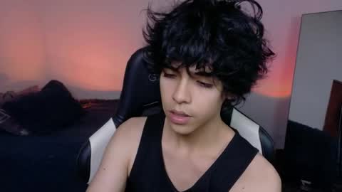 alan18n online show from April 25, 3:30 am