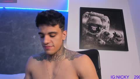 alan_morrys online show from February 28, 3:04 am