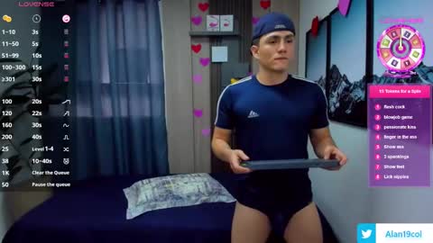 Snapshot of alan_nd_kevin chatting on February 20, 7:08 pm Alan  Kevin can we reach 100 thumbs up please guys  online show from February 20, 7:08 pm